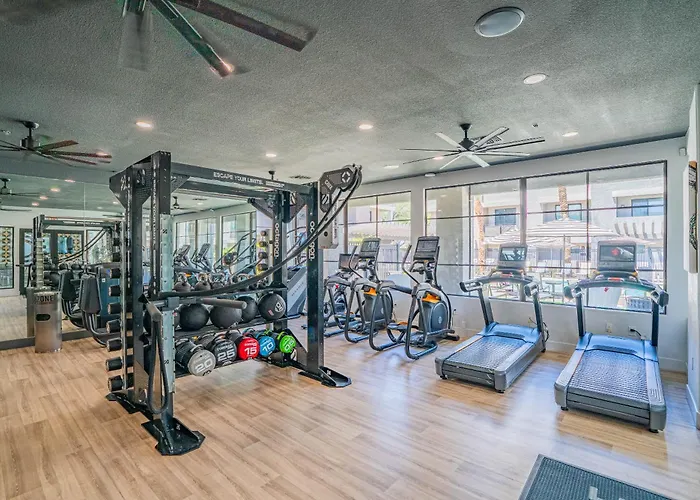 Fancy 1bd Walk To Westgate Pool Gym Wd Glendale
