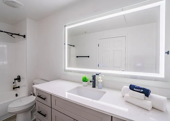 Fancy 1bd Walk To Westgate Pool Gym Wd Apartment Glendale